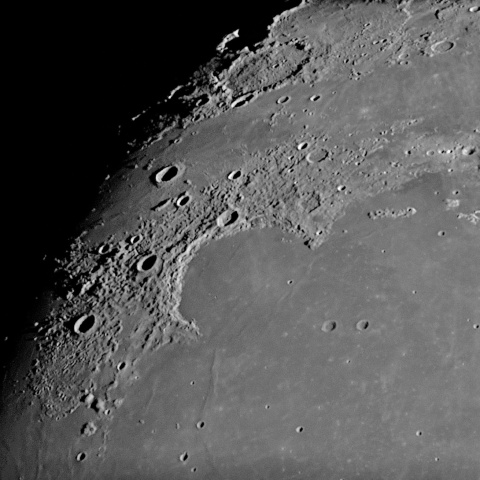 月面 2022年7月10日