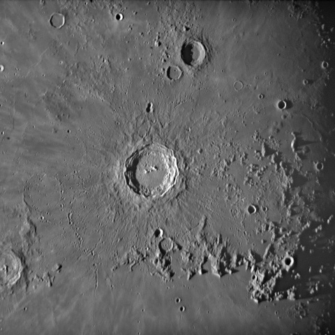 月面 2022年8月7日