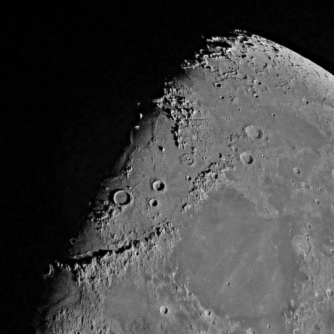 月面 2022年12月31日