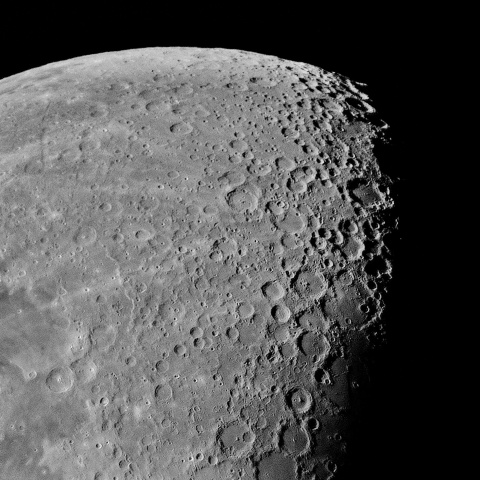 月面 2022年12月31日