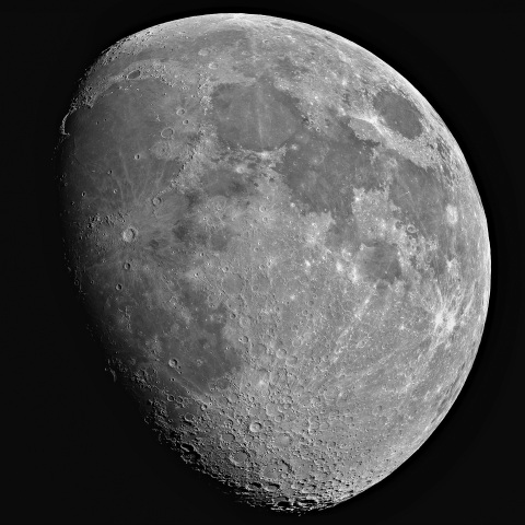 宵月 2023年4月1日