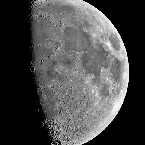 十日月 2023年8月25日