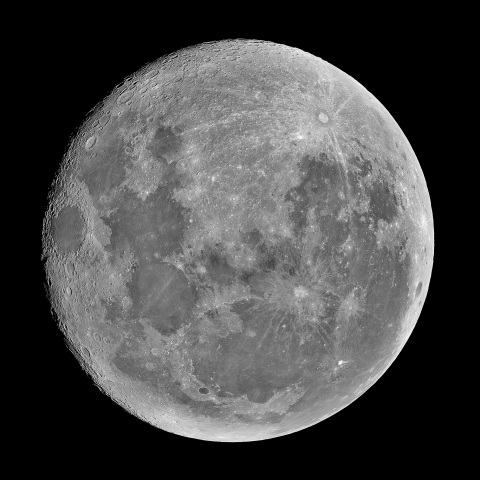 立待月 2023年9月1日