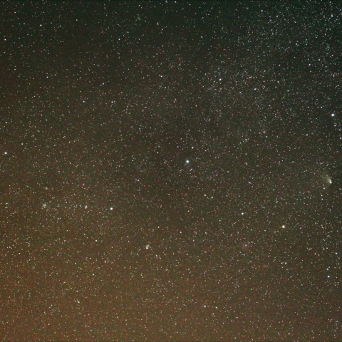 カシオペアの中のパンスターズ彗星