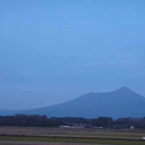 月出帯食と筑波山