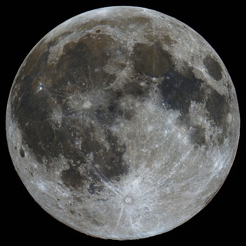 月齢15.4 十六夜（いざよい）ピンクムーン