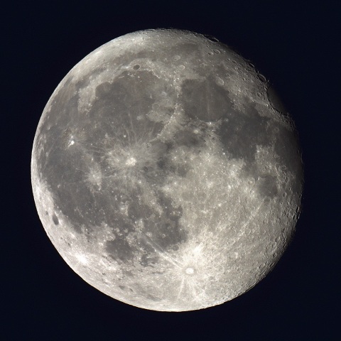 月、2024/3/28未明