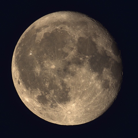 月、2025/5/15未明