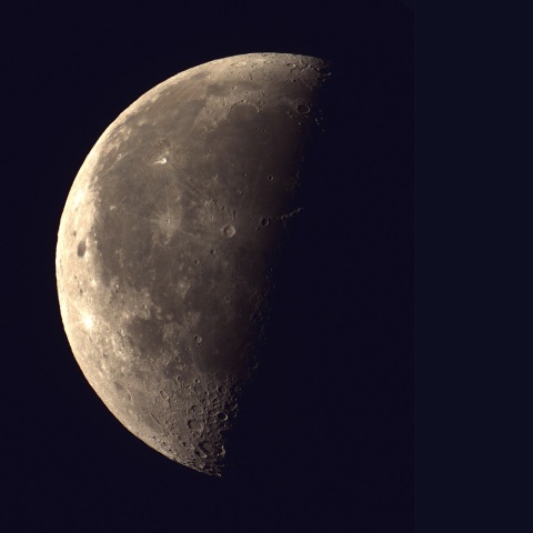 月、2026/5/10