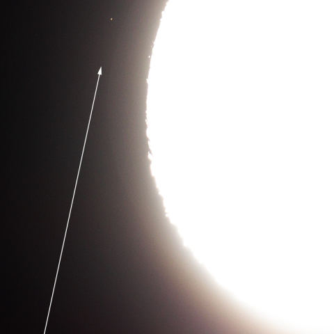 地球照（月齢12.8）