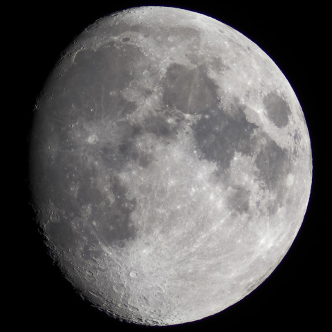 月齢 11.6「遠地点通過」