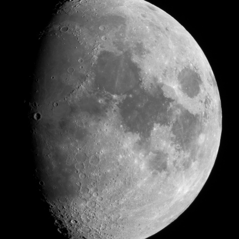 月齢 9.0（モノクロ）