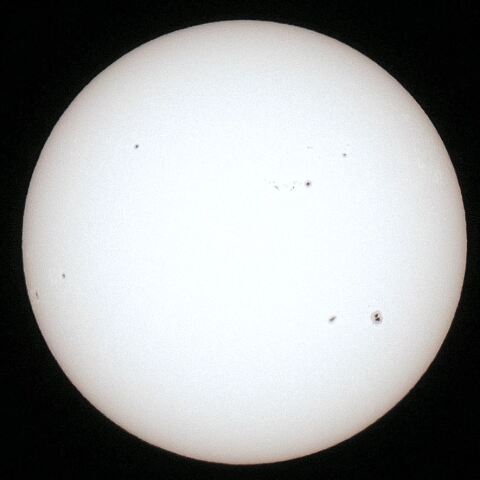 12月10日の太陽黒点