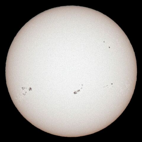2023年1月8日の太陽黒点