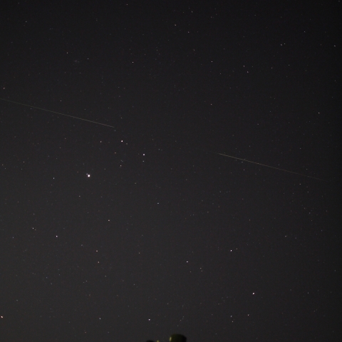 ふたご流星群の放射点付近を飛んだ散在火球