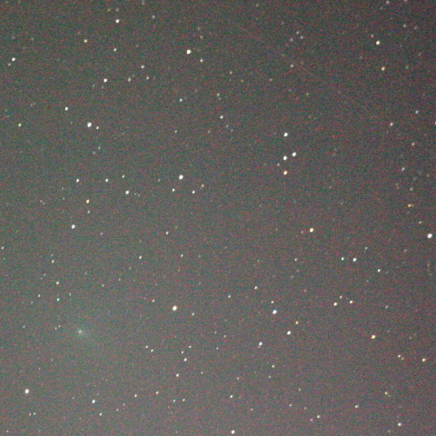 月明かりの中のハートレー彗星