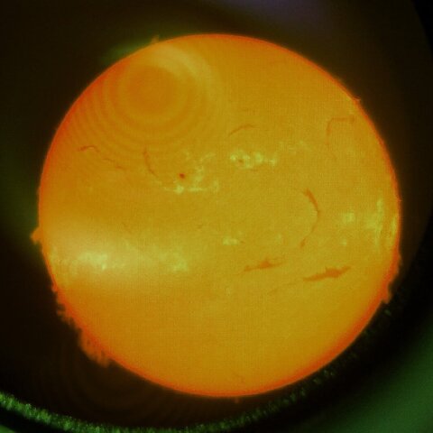 10/4のHα太陽・フーアストライト