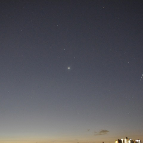 明けの明星とふたご座流星群