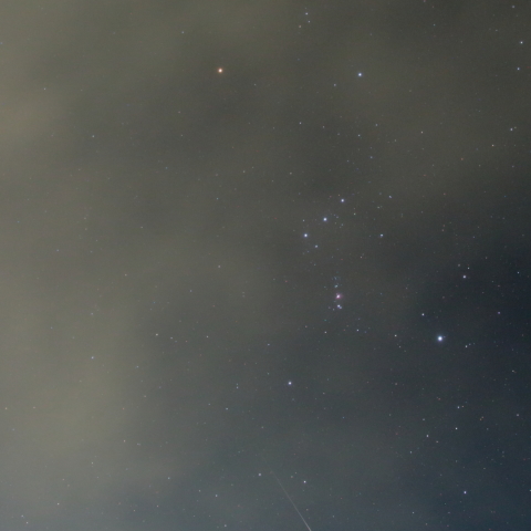 曇り空の双子座流星群