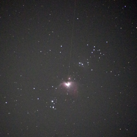 M42と人工衛星軌跡
