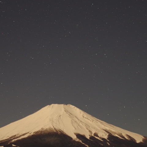 ラブジョイ彗星（Ｃ／２０１４Ｑ２）と富士山