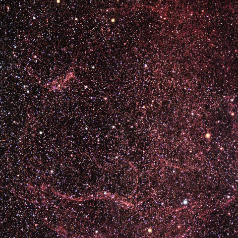 超新星残骸Sh2-240