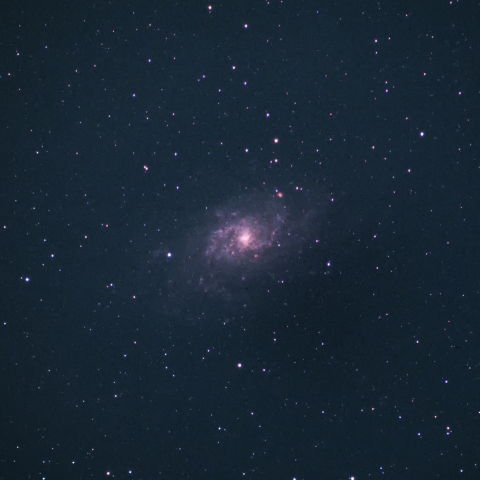 さんかく座銀河