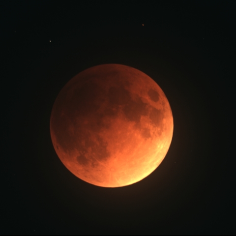 ラッキー皆既月食