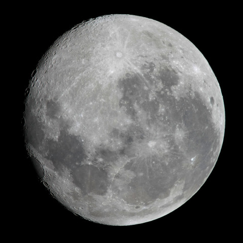 9月26日の月（月齢17.2）