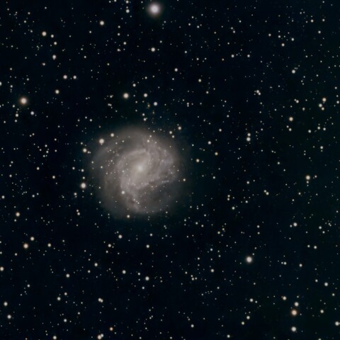 M83　南の回転花火