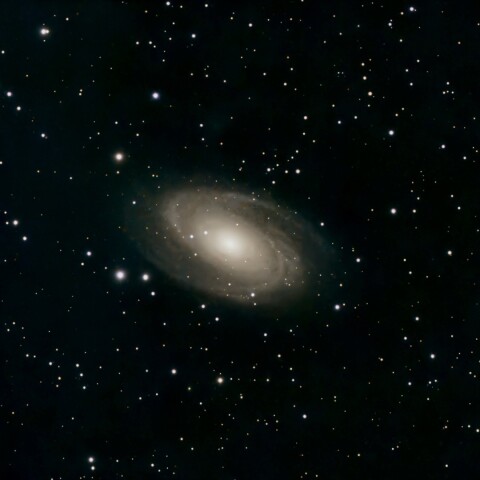 M81 ボーデの銀河
