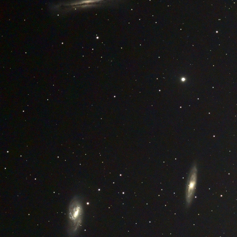 しし座のトリオ銀河