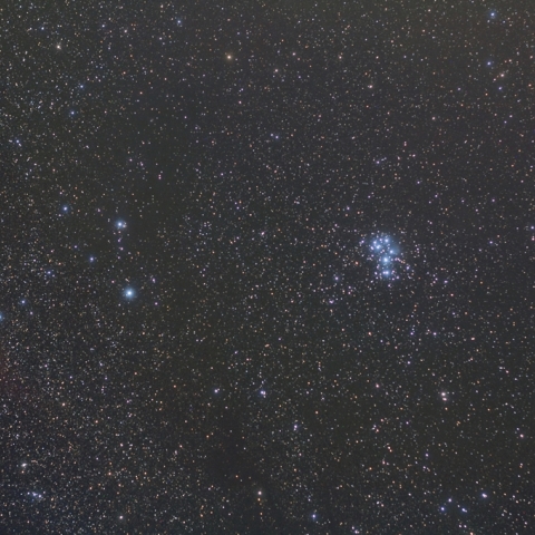 ﾗｳﾞｼﾞｮｲ彗星とﾌﾟﾚｱﾃﾞｽ・ｶﾘﾌｫﾙﾆｱ星雲