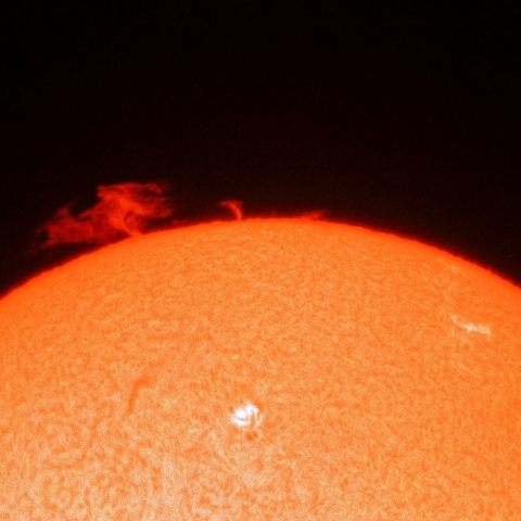 12月14日のプロミネンス