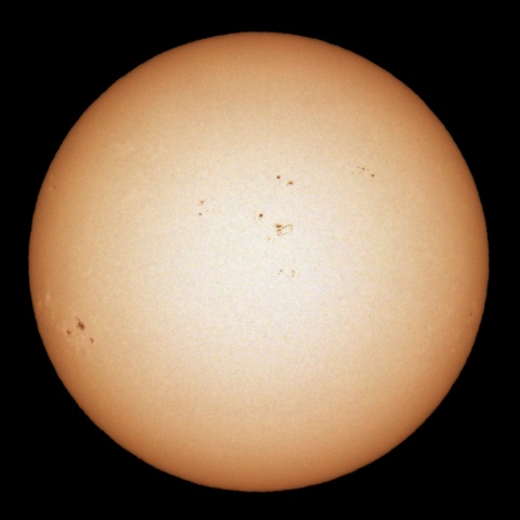 １月７日の太陽面（白色光）