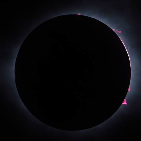 メキシコ皆既日食（第３接触８秒前）