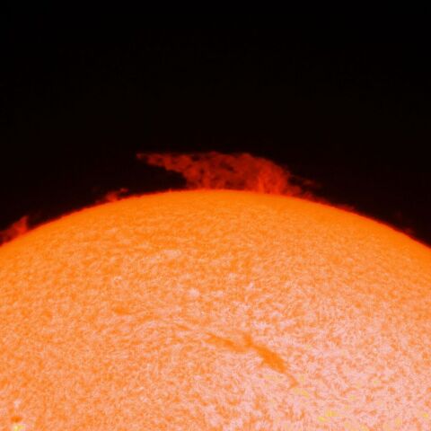 ５月８日のプロミネンス