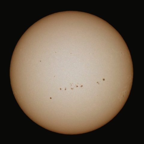 ７月２０日の太陽面（白色光）