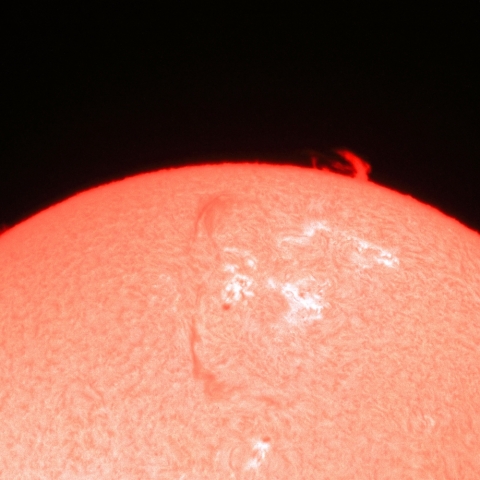 7月3日の黒点とプロミネンス