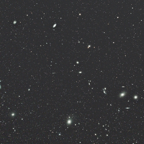 マルカリアンチェーン付近の星雲群