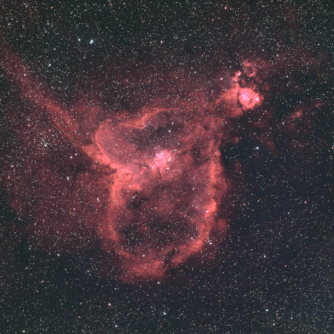 IC1805 ハート星雲