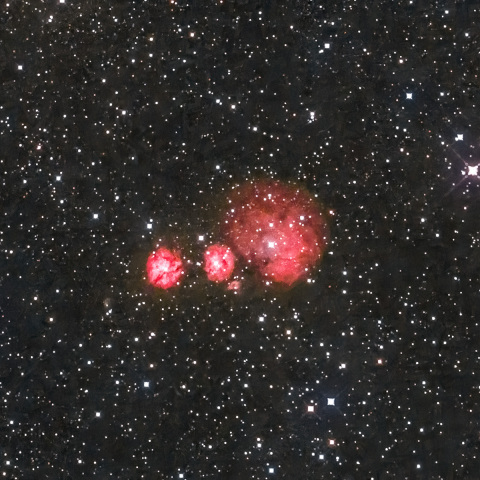 Sh2-254~257 だんご三兄弟