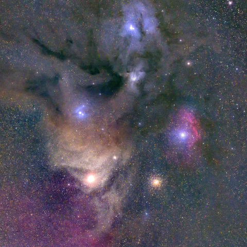 さそり座胸部　アンタレス周辺の散光星雲