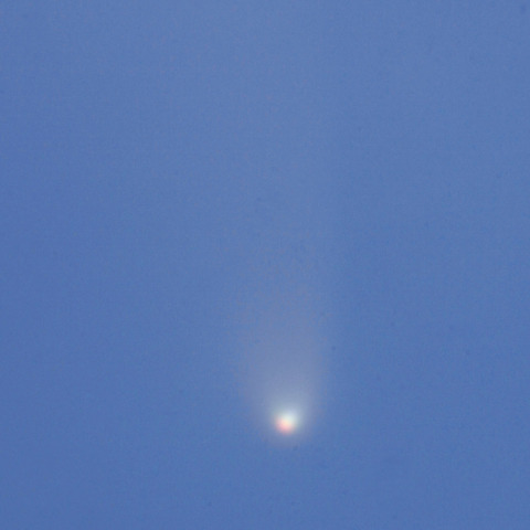 震災2年目の夕刻初めて撮影したパンスターズ彗星