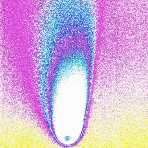 視覚的判明　彗星の頭部や尾の濃淡