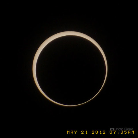 群馬県南牧村から見た金環日蝕