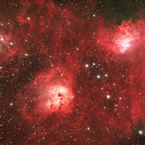 ぎょしゃ座の勾玉星雲付近