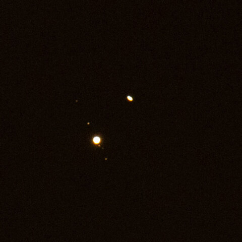 木星とその彼方の土星(2020/12/21)