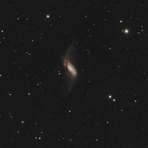 NGC660 極リング銀河 うお座