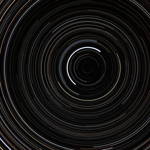 北極星の日周運動 (12時間)　